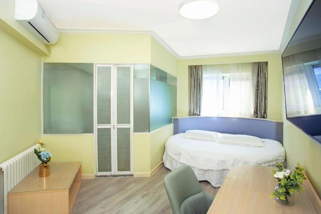 Super 8 Hotel Chengde Imperial Summer Resort Екстериор снимка