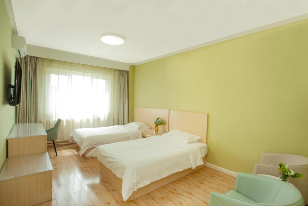 Super 8 Hotel Chengde Imperial Summer Resort Екстериор снимка